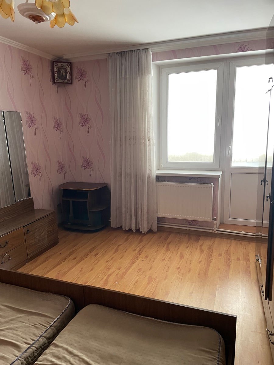 Apartament cu 3 camere,  Centru,  Soroca foto 7