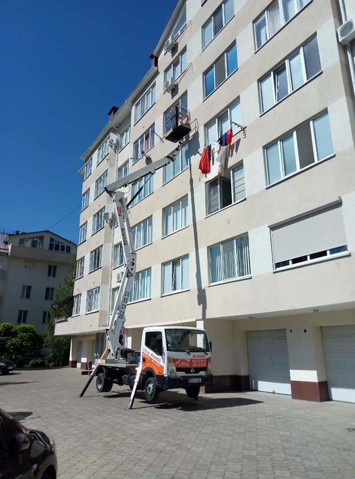 Spălarea faţadelor, orice tip, orice înălţime! foto 8