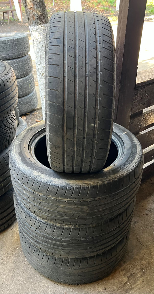 Продам 4 б.у шины 225/55 R16 Lassa Driveways foto 0