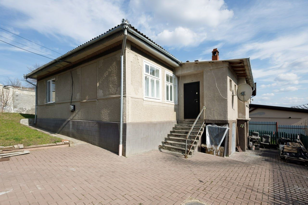 Casă,130m²,Codru