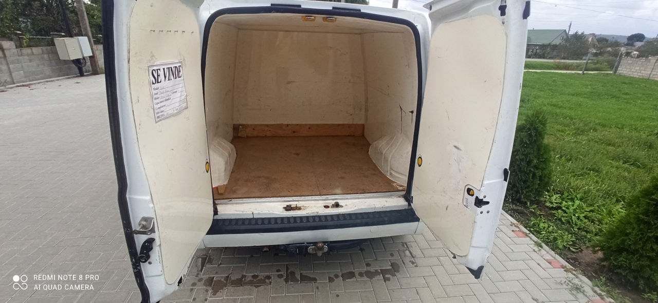 Ford Transit Connect фото 2