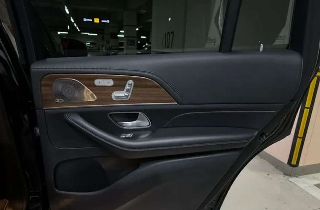 Mercedes GLS Класс фото 10