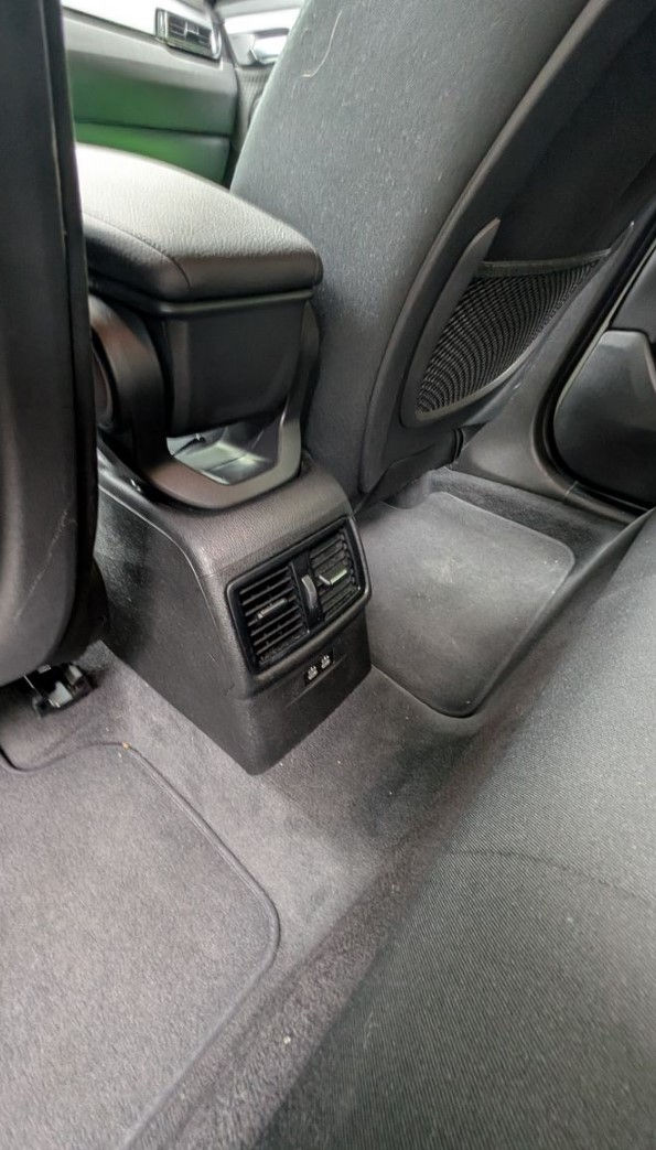 BMW X1 фото 6