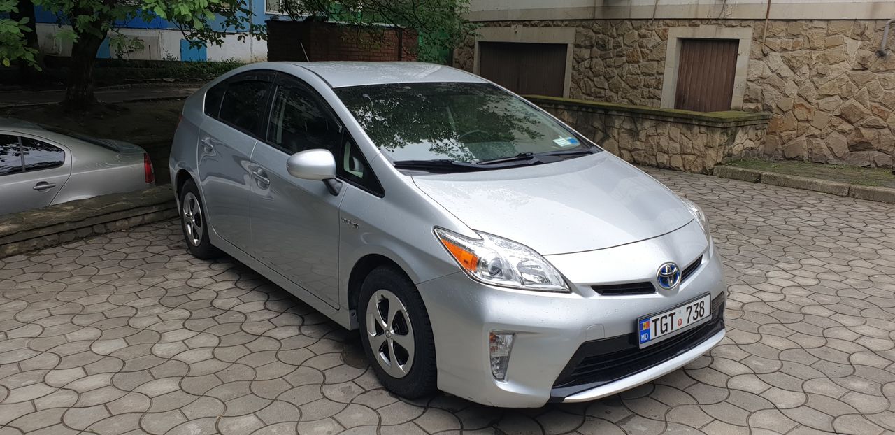 Chirie auto 24/24  Chisinau Botanica foto 6