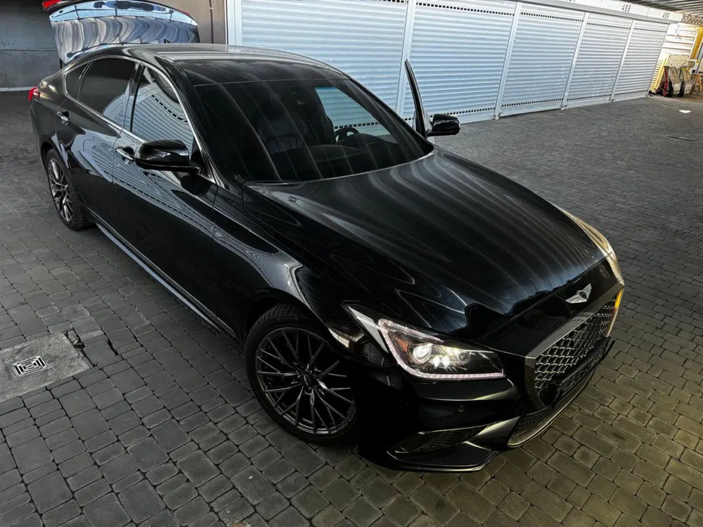 Разборка Hyundai Genesis 2008-2016, фара, капот, бампер, крыло, дверь фото 0