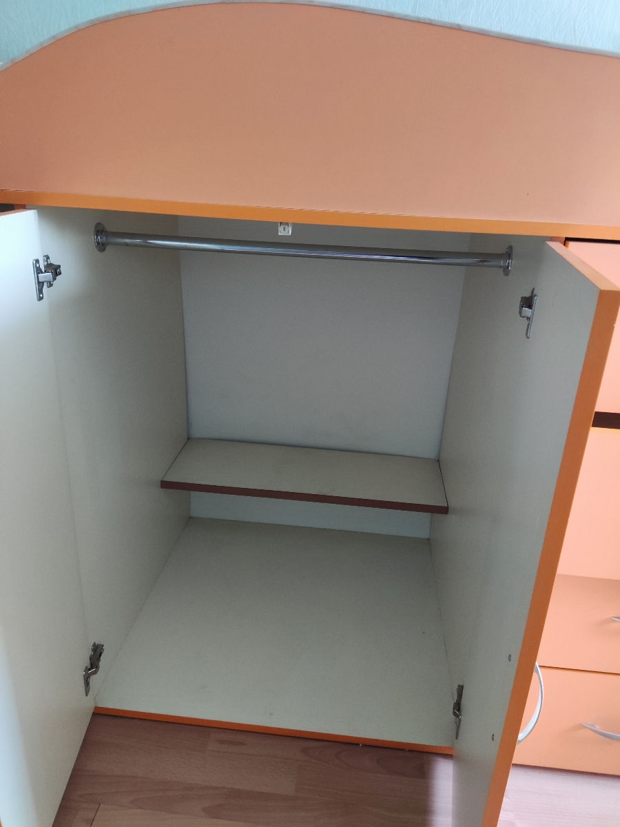 Se vinde pat la mansardă pentru copii cu zonă de lucru (second-hand) foto 8