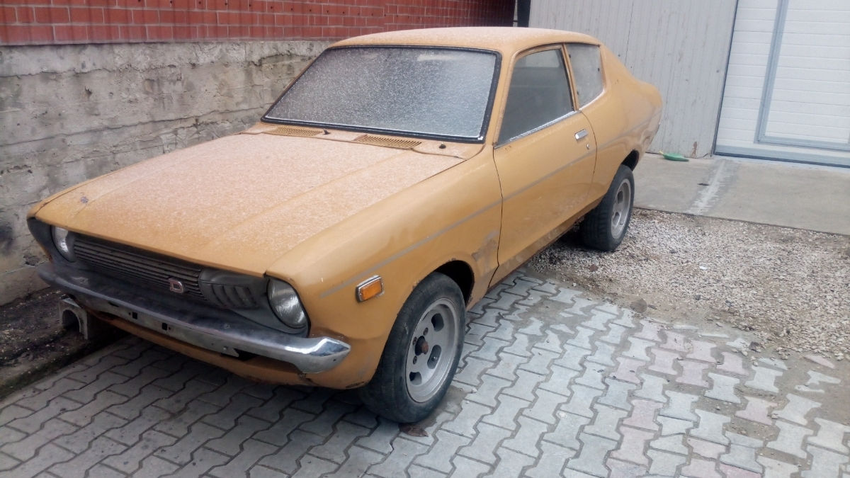 Nissan Datsun 120y