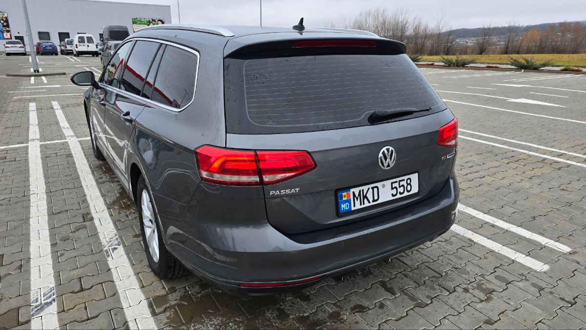 Volkswagen Passat foto 4