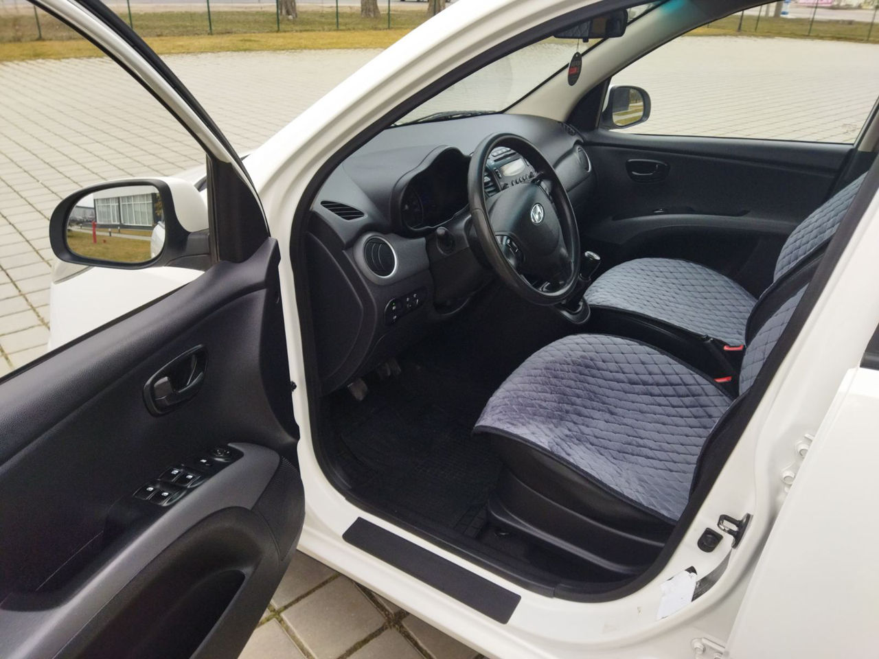 Hyundai i10 foto 7