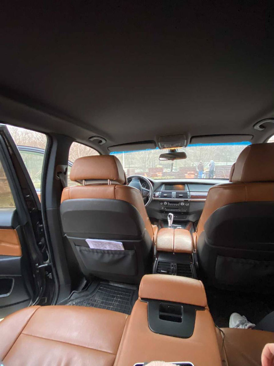 BMW X5 фото 8