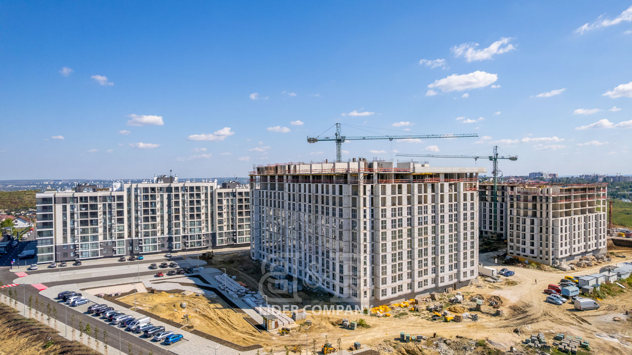 Apartament cu 3 camere, 79 m², 9 etaj