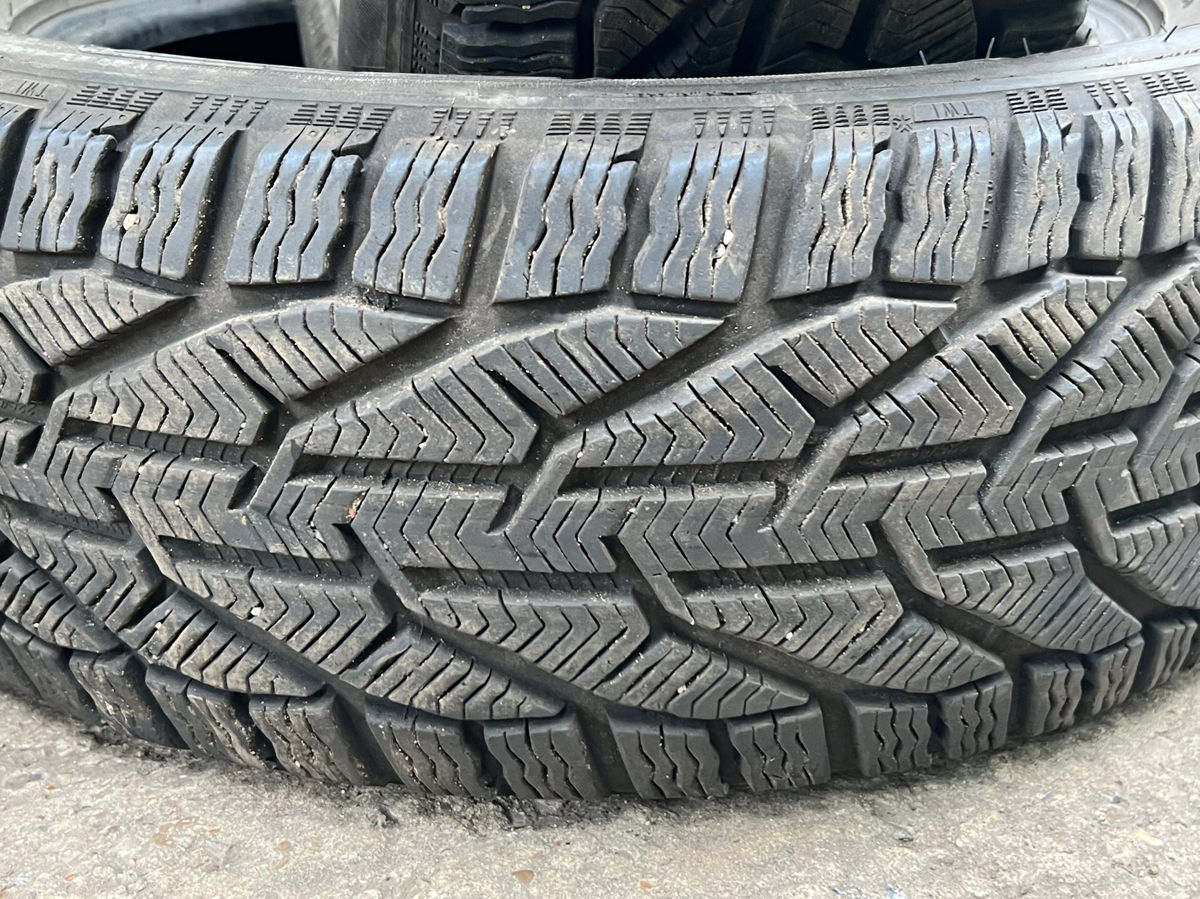 Продам 2 шины 225/55 R17 Taurus Snow (Michelin Group) фото 5