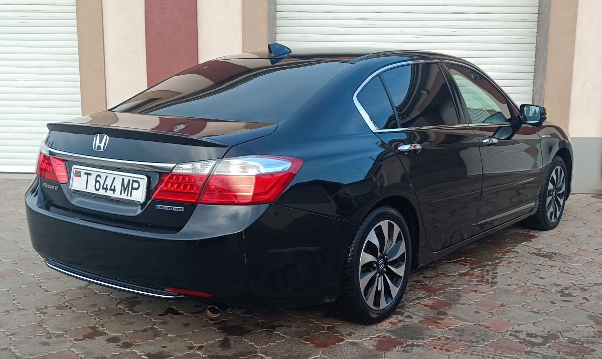Honda Accord фото 4