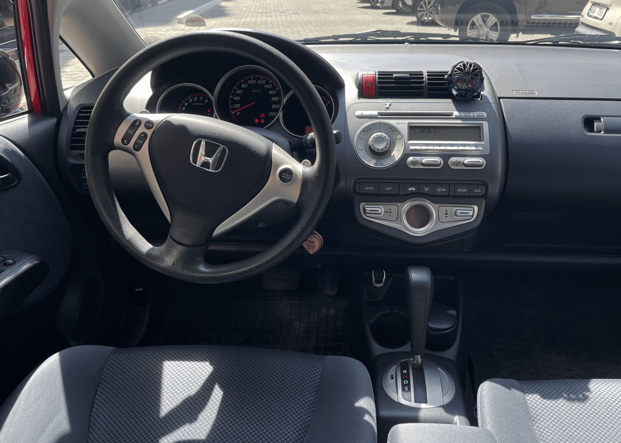 Honda Jazz foto 7