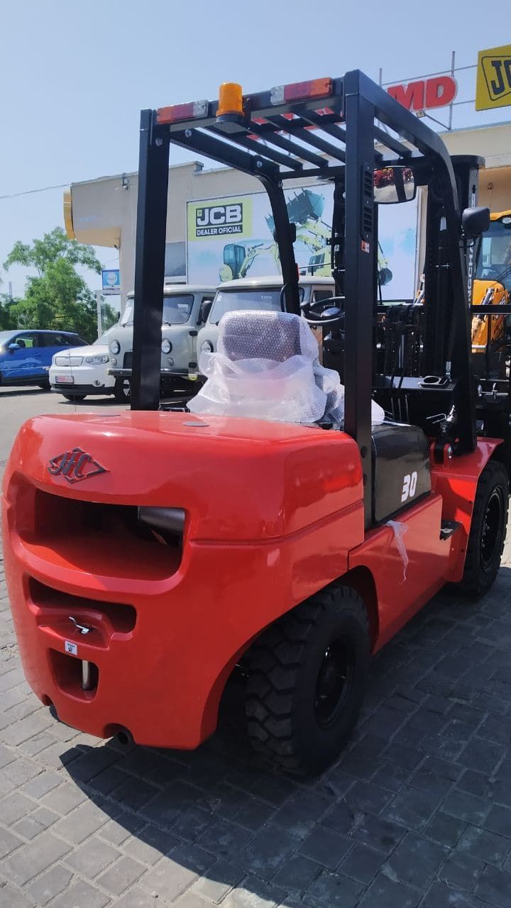 В наличии Вилочный Погрузчик Hangcha CPCD30-AG2 3т , диз., мачта 4.5м триплекс ,Side shift foto 3