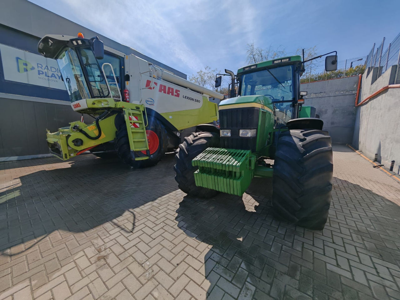 Tractor John Deere 7710 - 170hp фото 3