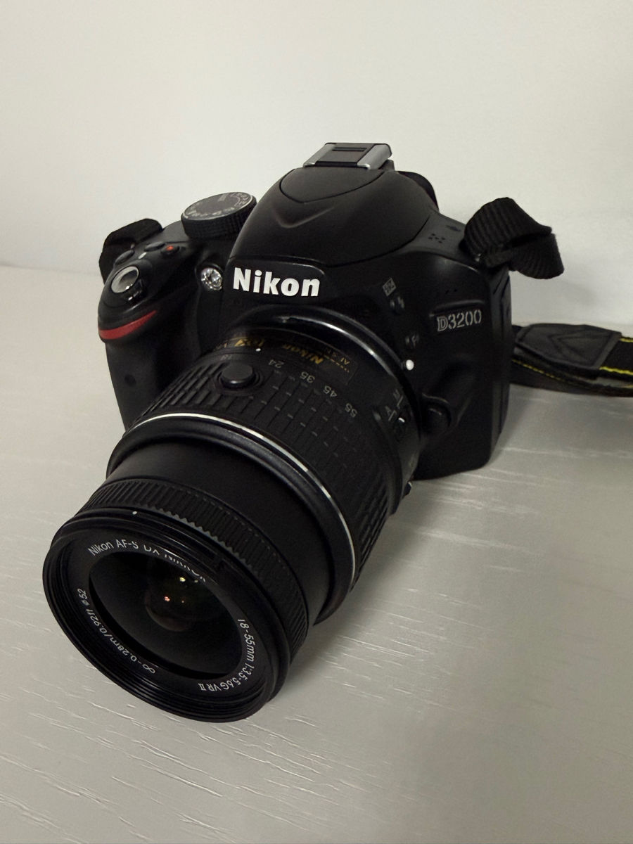 Nikon D3200 фото 0