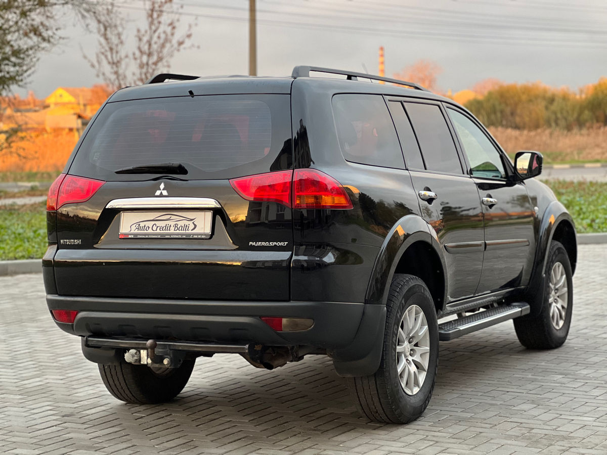 Mitsubishi Pajero Sport foto 5
