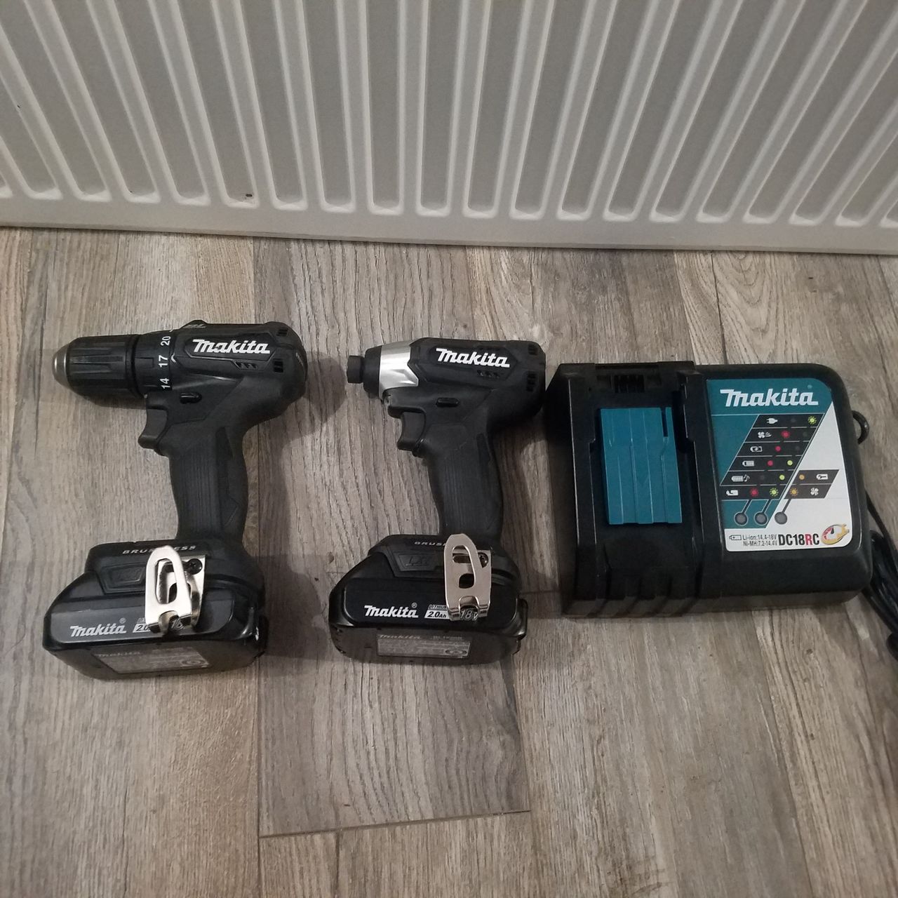 Makita XFD 11 + Makita XDT 15