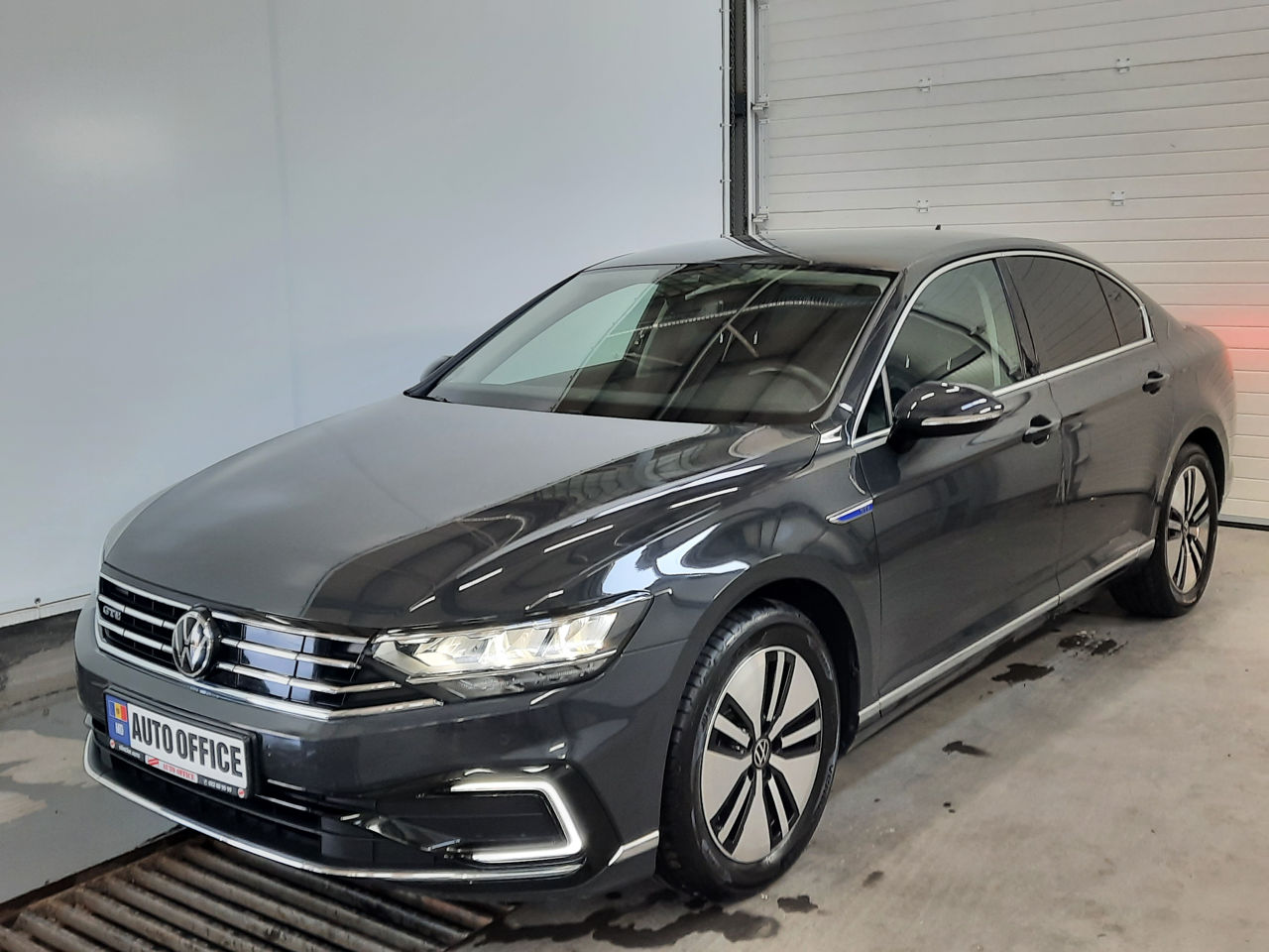 Volkswagen Passat foto 0