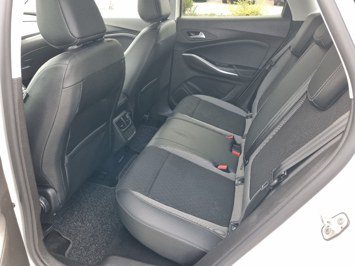 Opel Grandland X 2022 photo 19