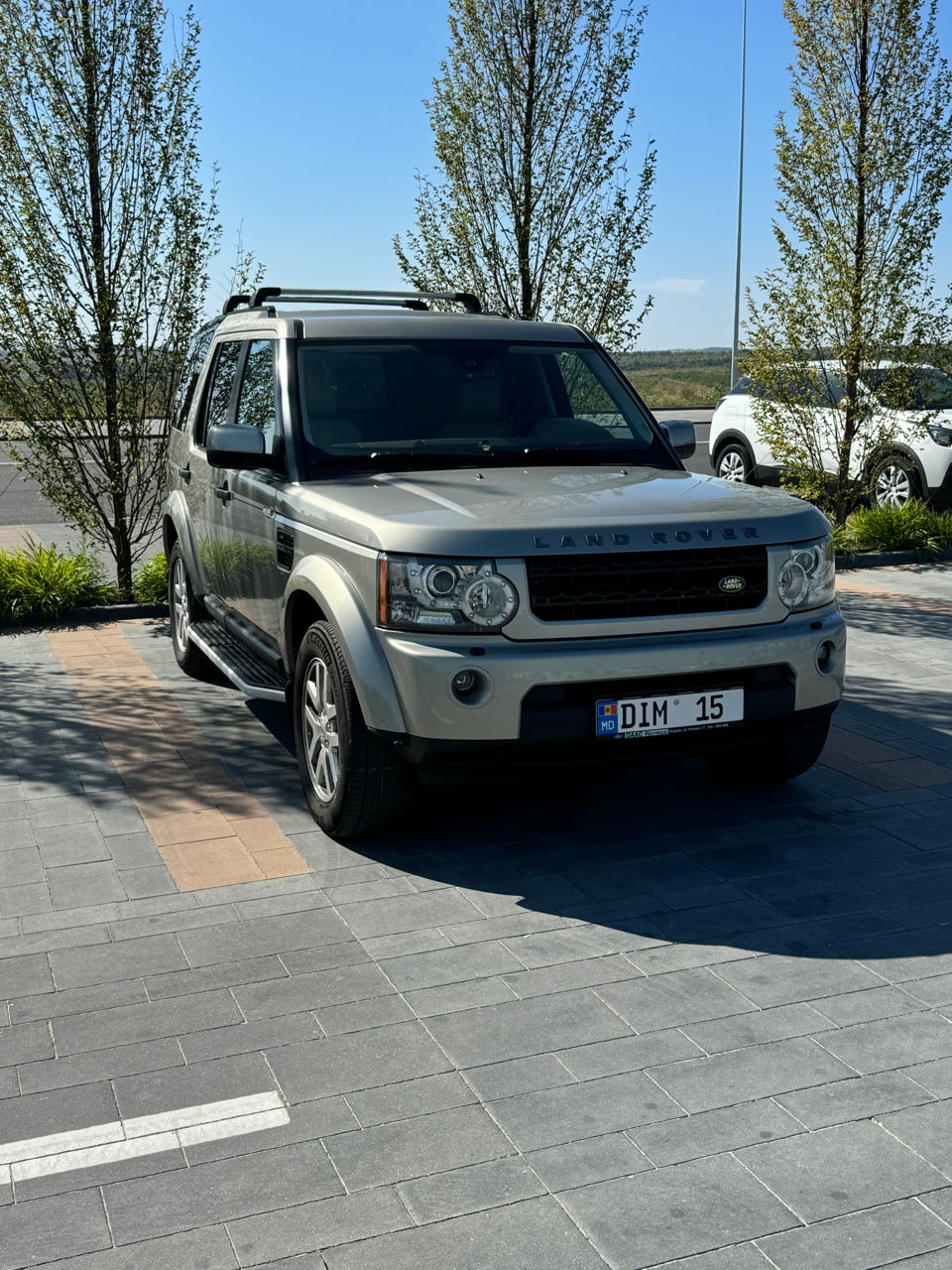 Land Rover Discovery foto 1