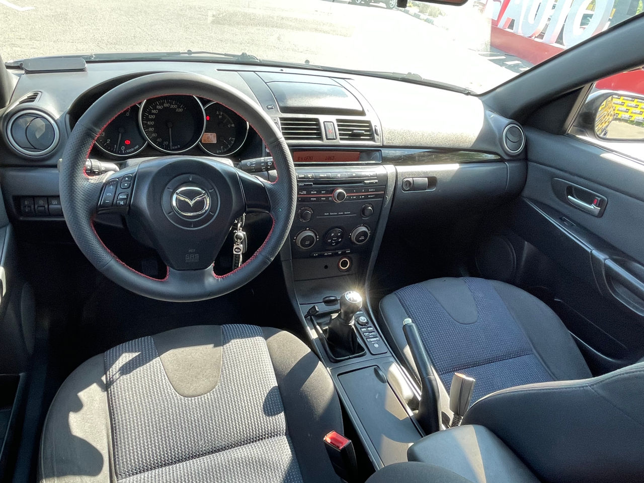 Mazda 3 foto 3