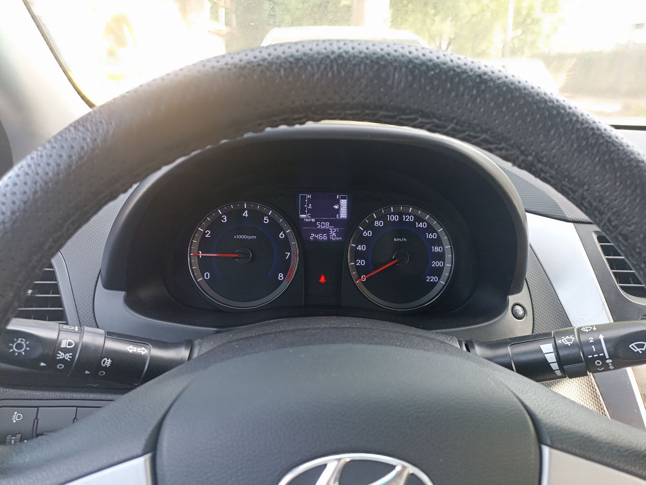 Hyundai Accent foto 5