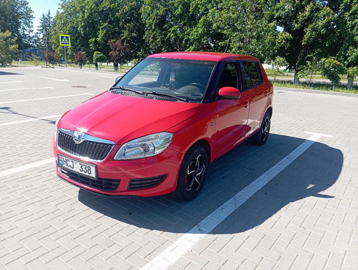 skoda-fabia-2013-247000-3699