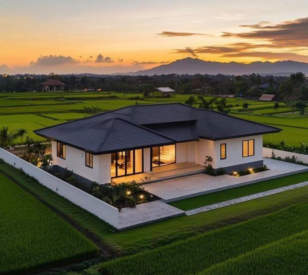 Vindem lot pentru construcția casei