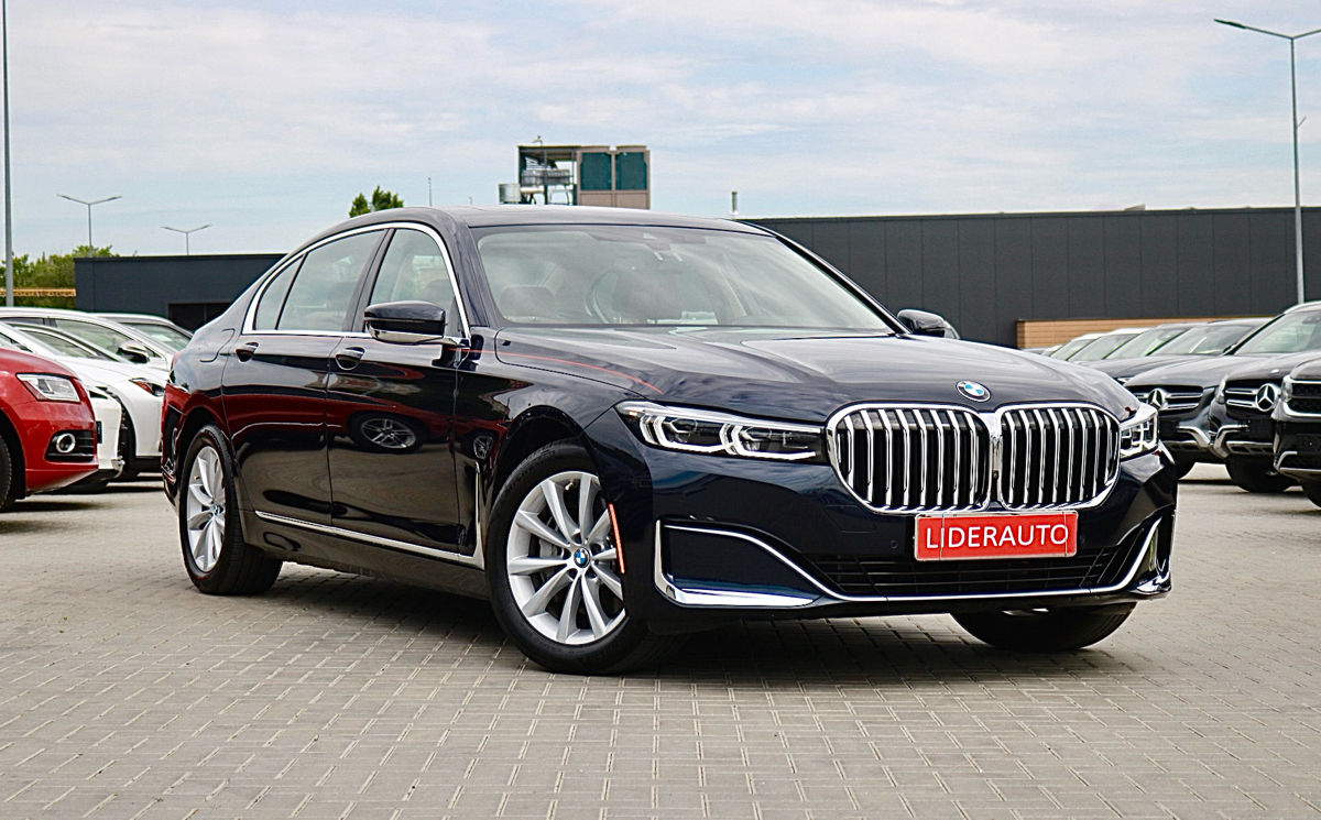 BMW 7 Series foto 0