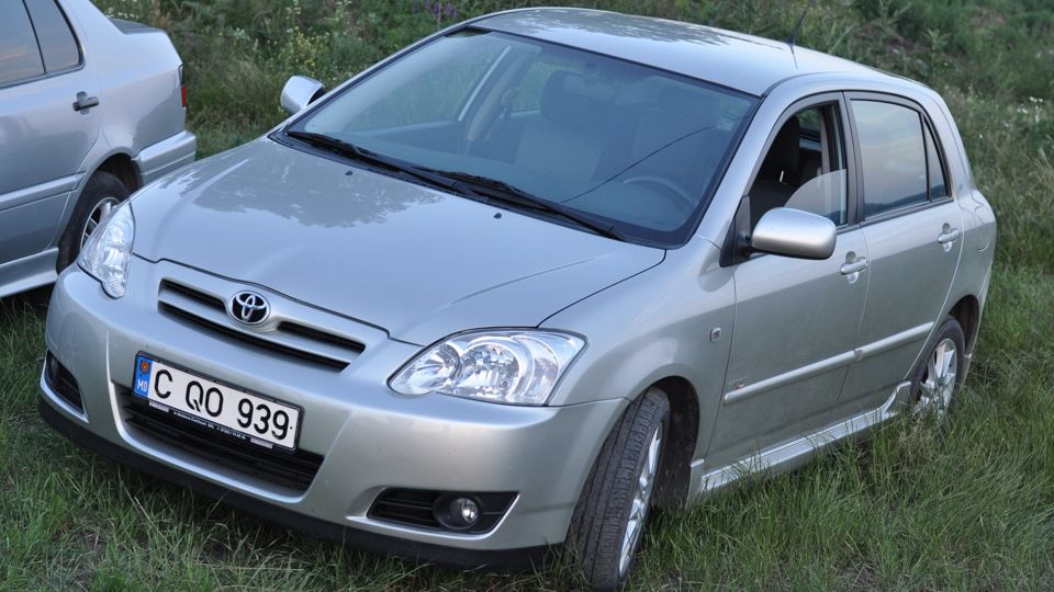 Запчасти Toyota Corolla  auris Yaris Avensis  2002-2007 D4D Vvt-i фото 1