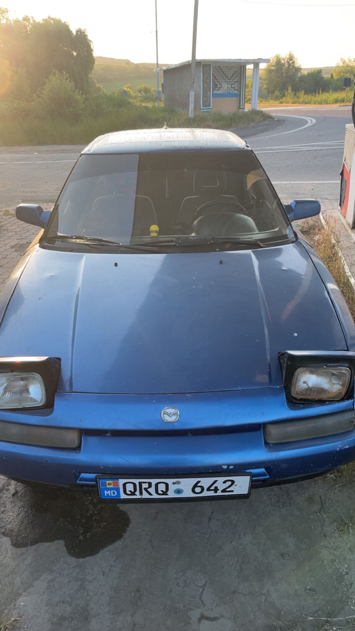 Mazda 323 фото 0