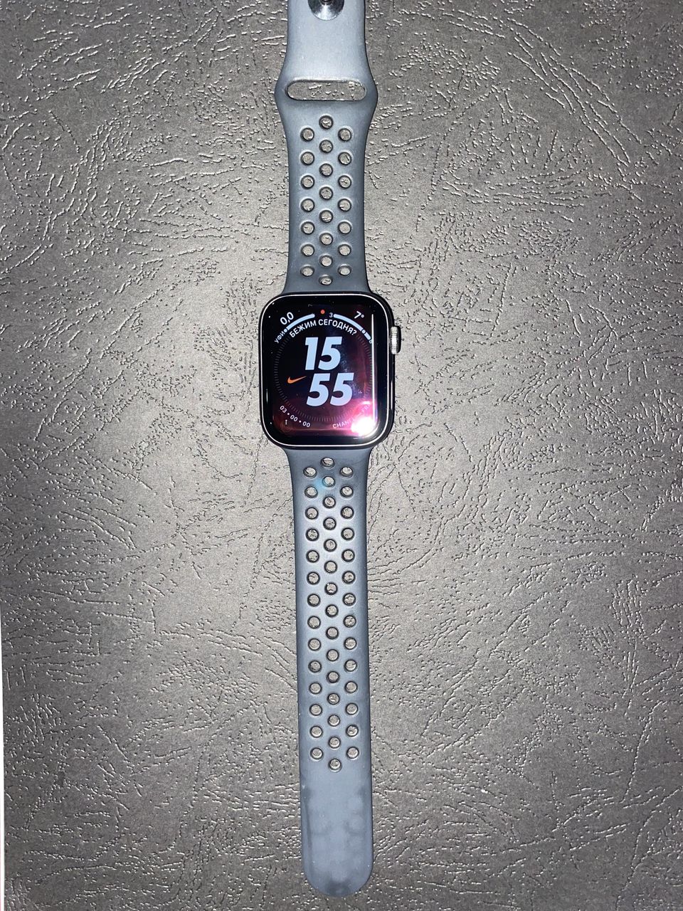 Apple Watch 4 44mm Nike