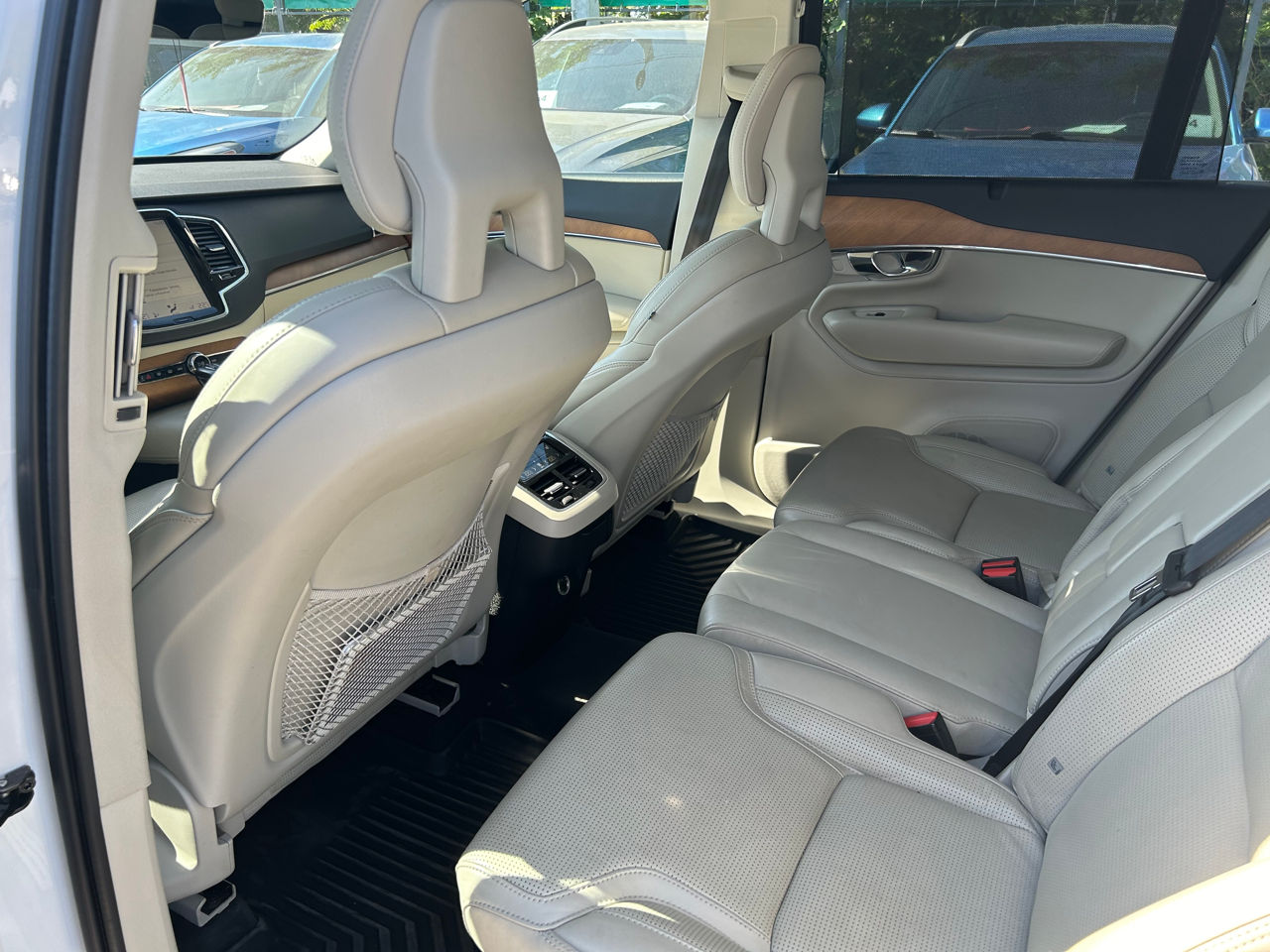 Volvo XC90 foto 7