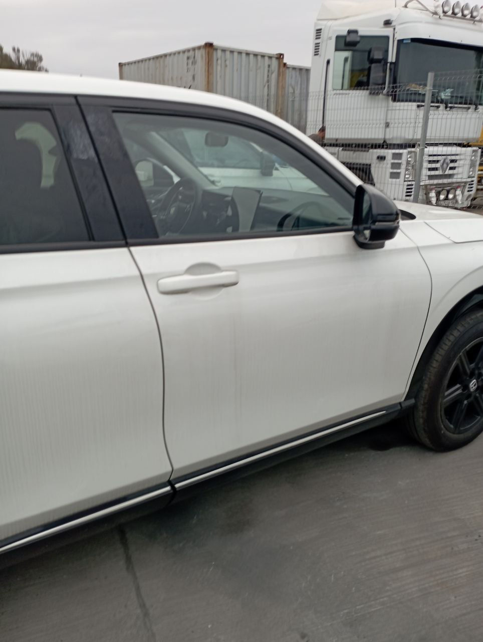 Honda e:NS1 фото 4
