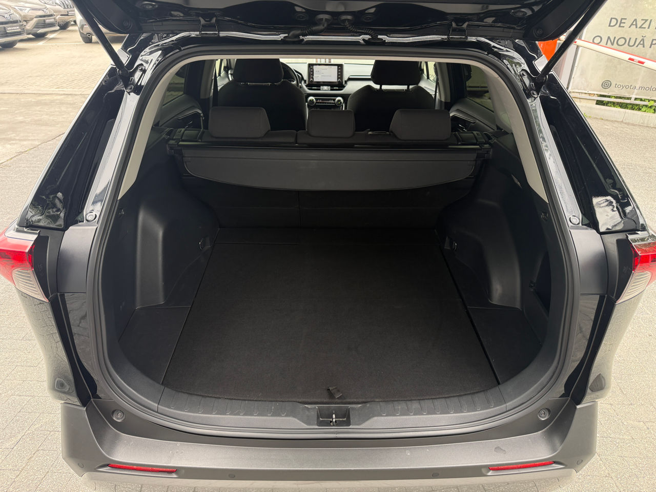 Toyota Rav 4 фото 7