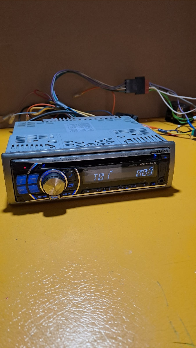 Alpine cde-104bti radiocasetofon магнитола  фото 4