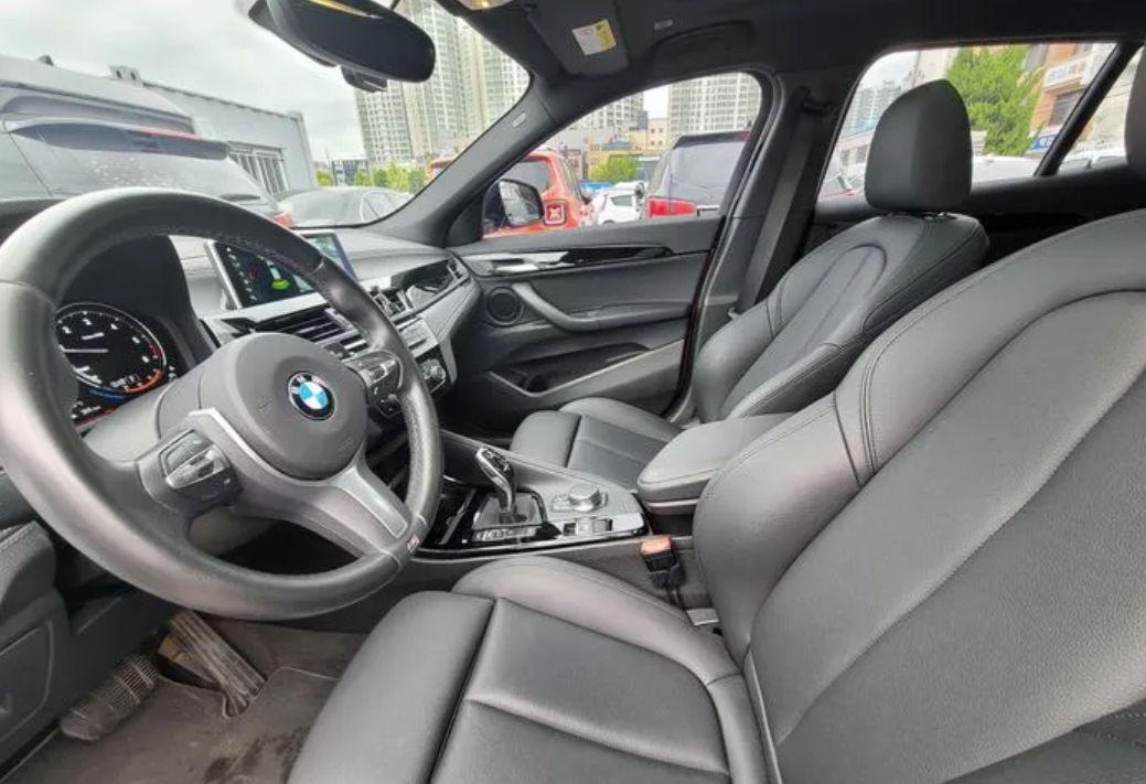 BMW X2 foto 7