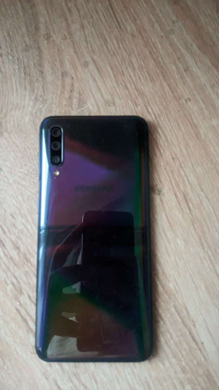 Samsung galaxy A50 128/6 gb