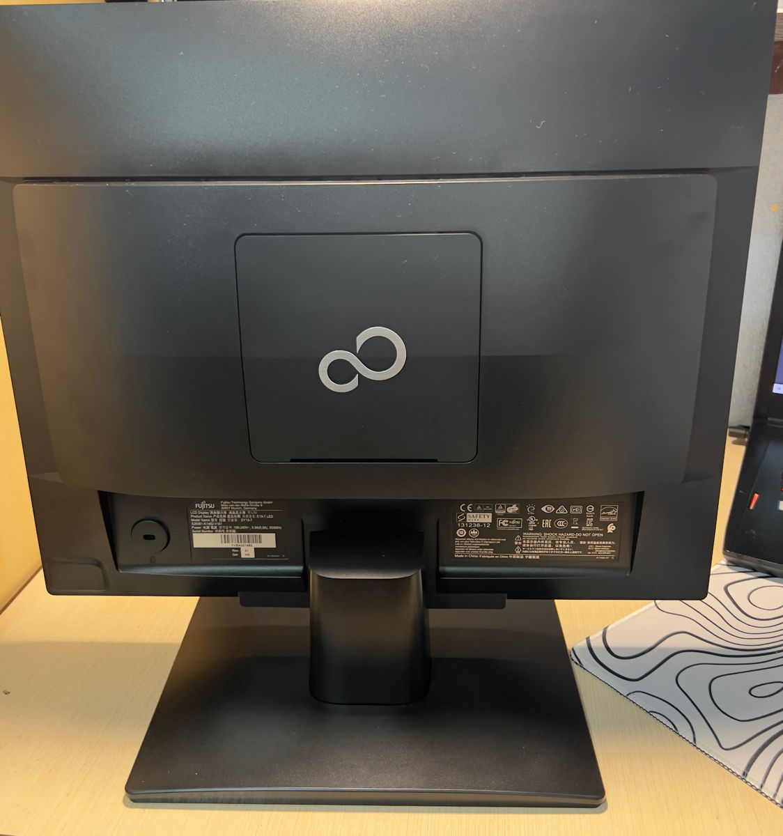 Fujitsu E19-7 LED foto 1