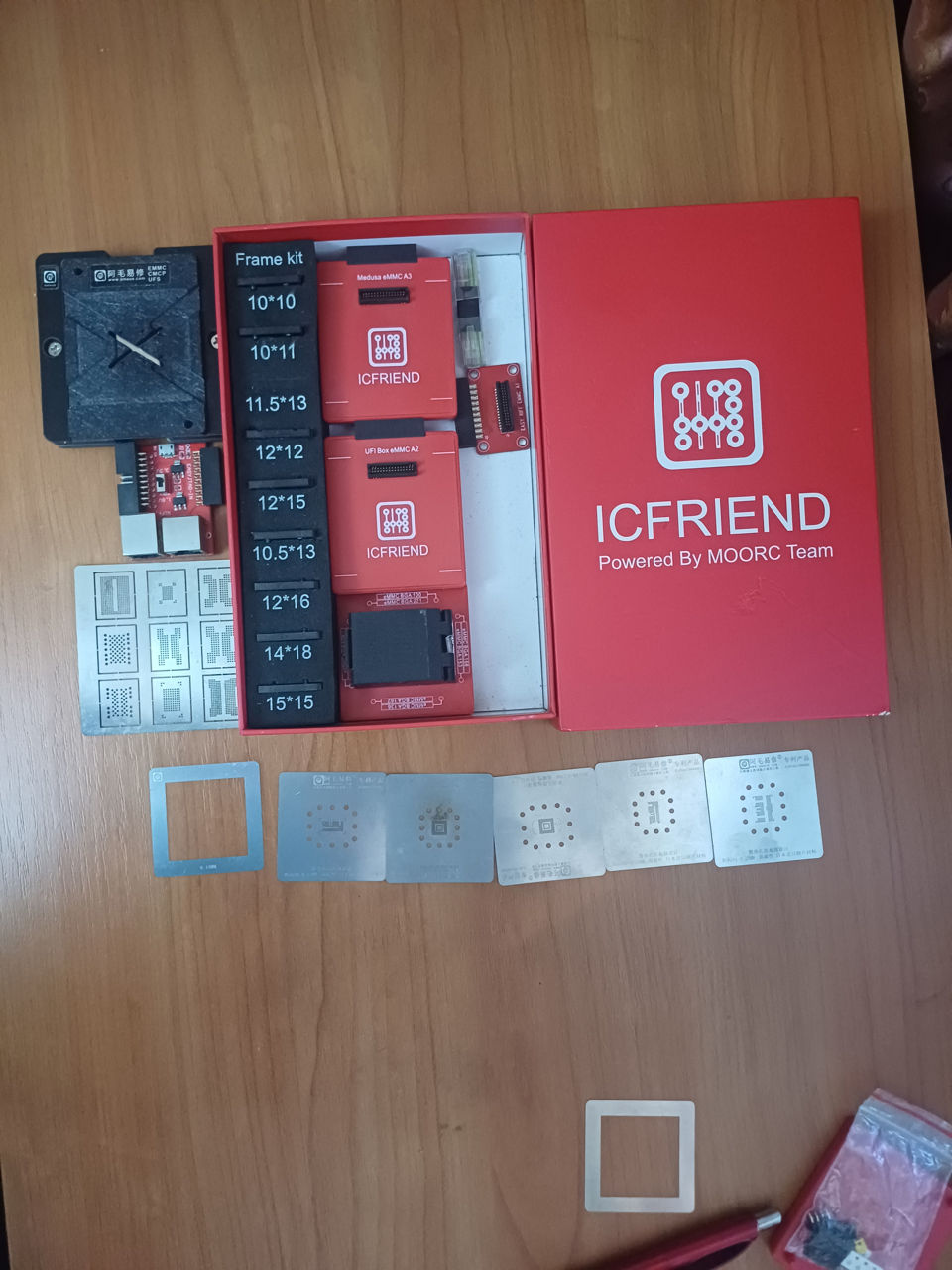 Vând programatoare si echipamente pentru ele !! Sunt noi. XGecu T48,  Ejtag entt V2.0, ICfriend 4in1 foto 2