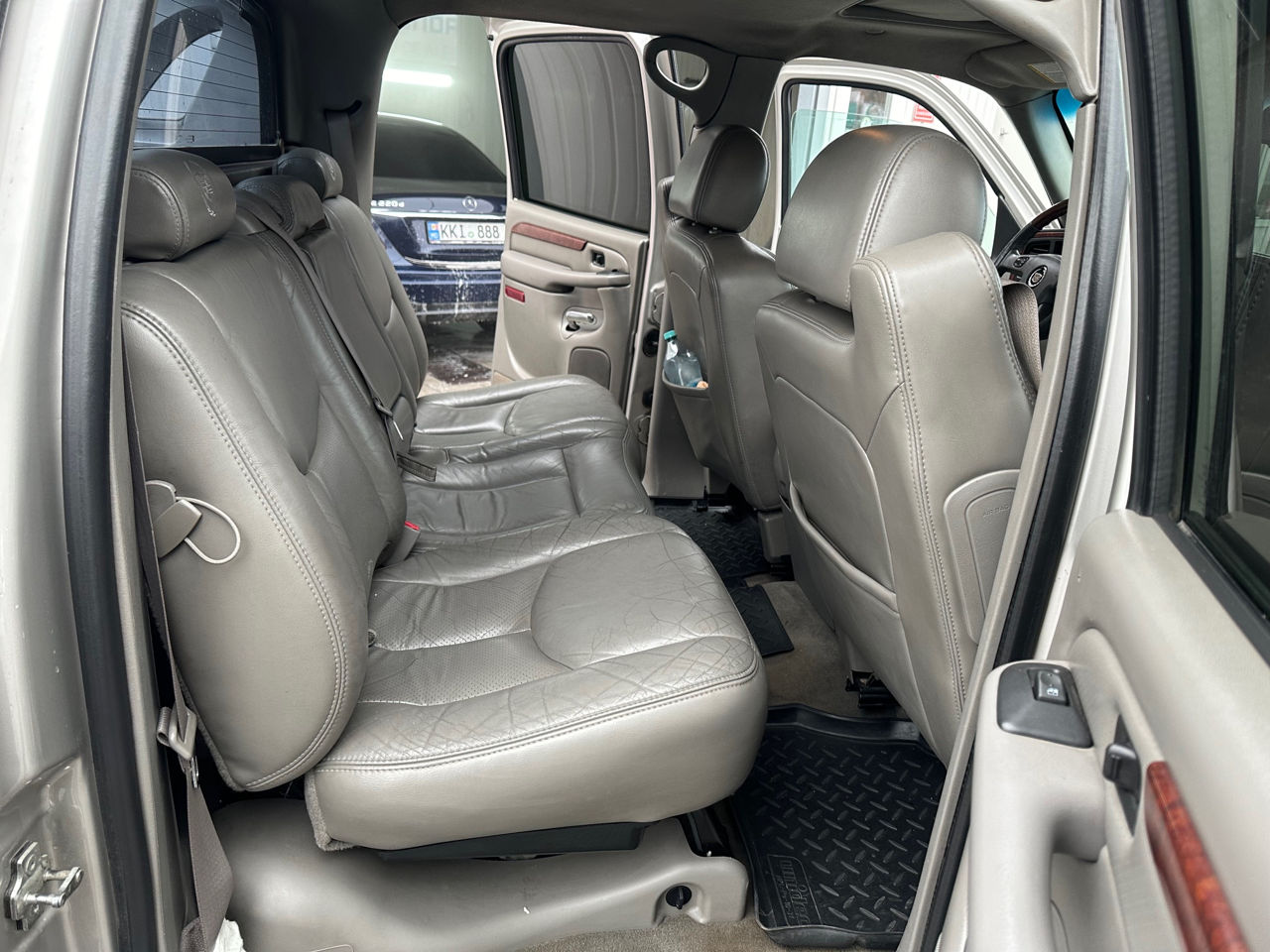 Cadillac Escalade foto 16