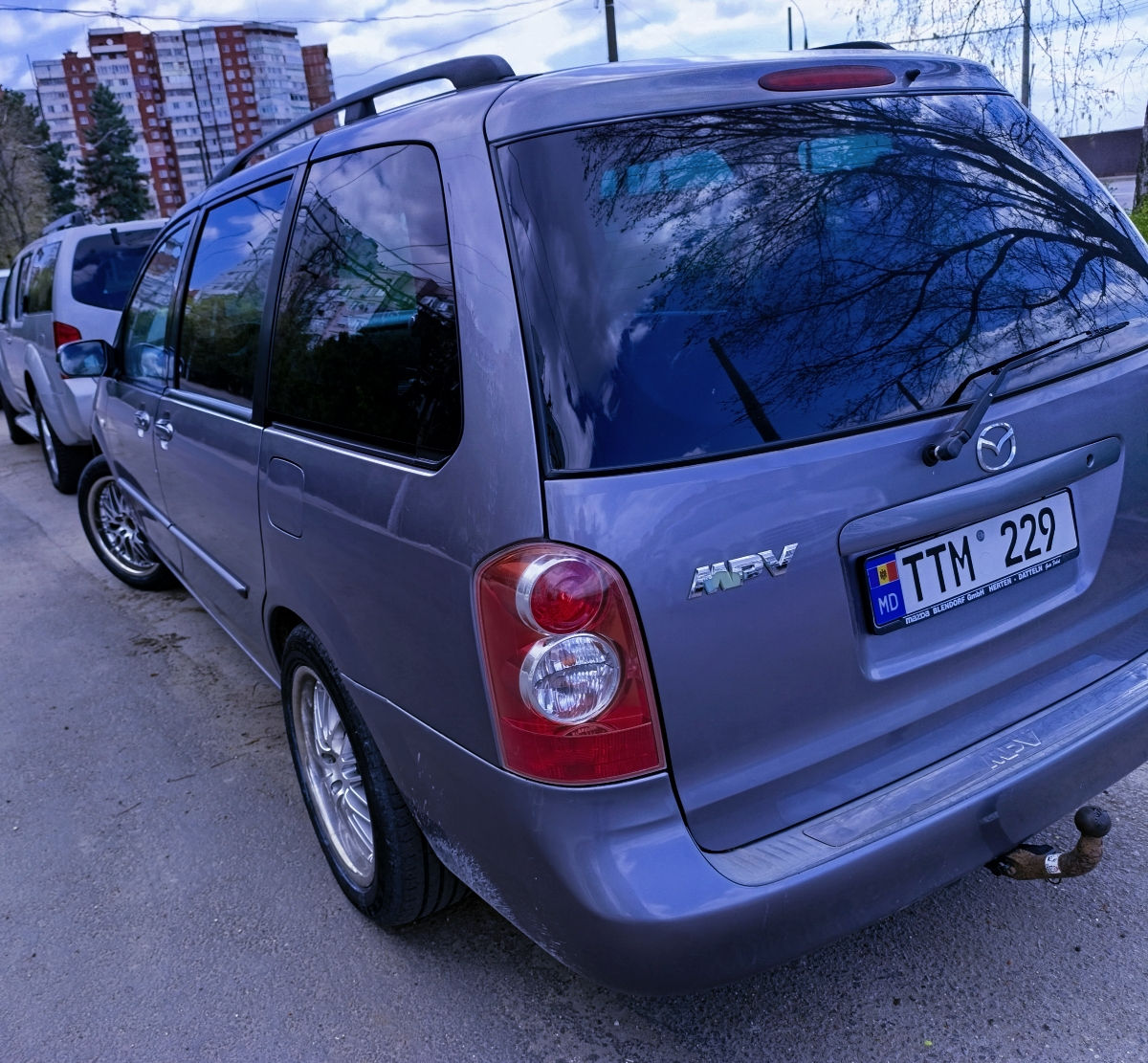 Mazda MPV foto 1