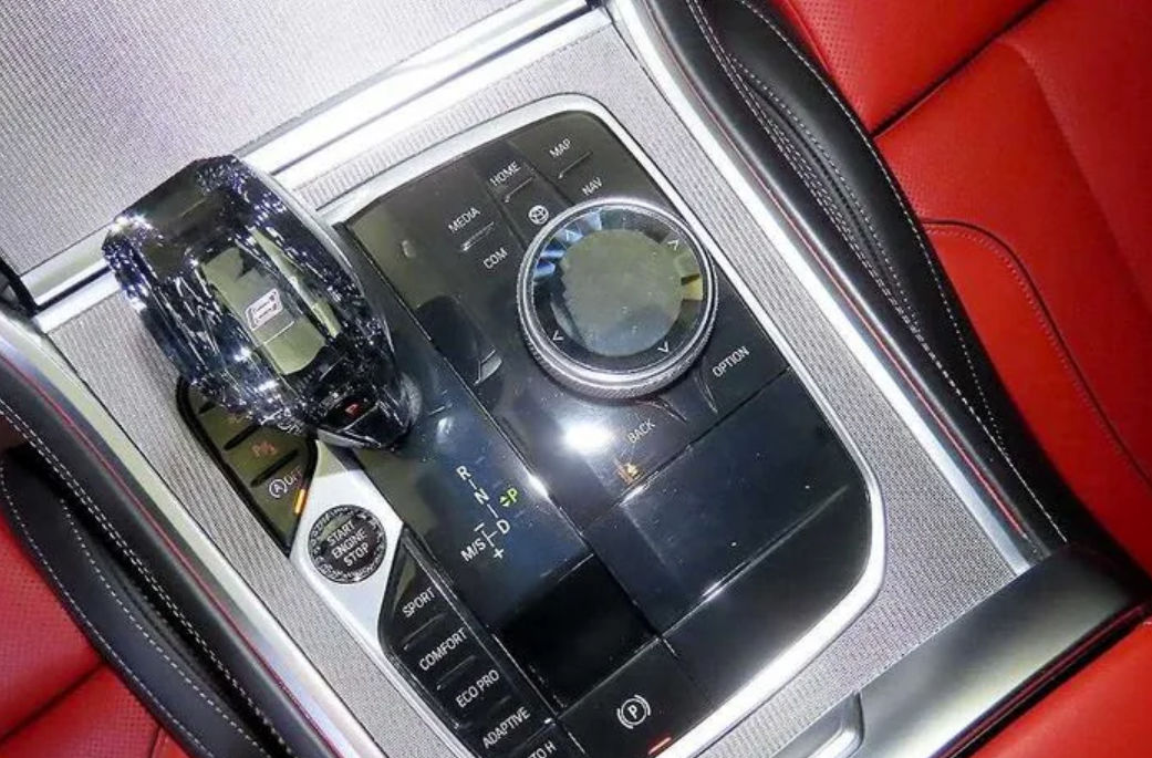 BMW 8 Series foto 8
