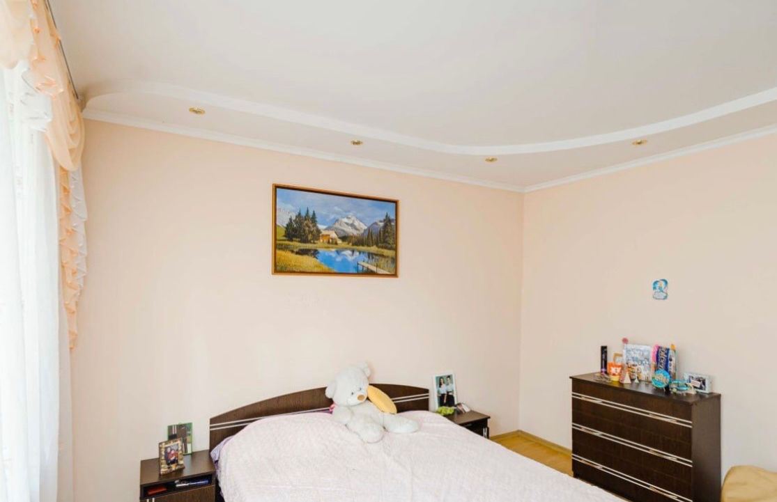 Se vinde casă superba, r-nul Ialoveni, Nimoreni!! foto 5