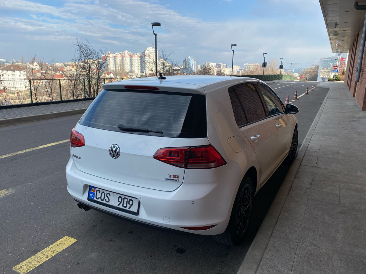 Volkswagen Golf foto 3