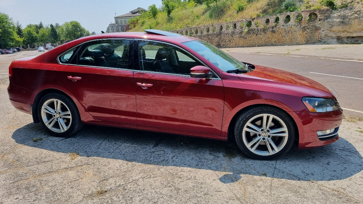 Volkswagen Passat foto 2