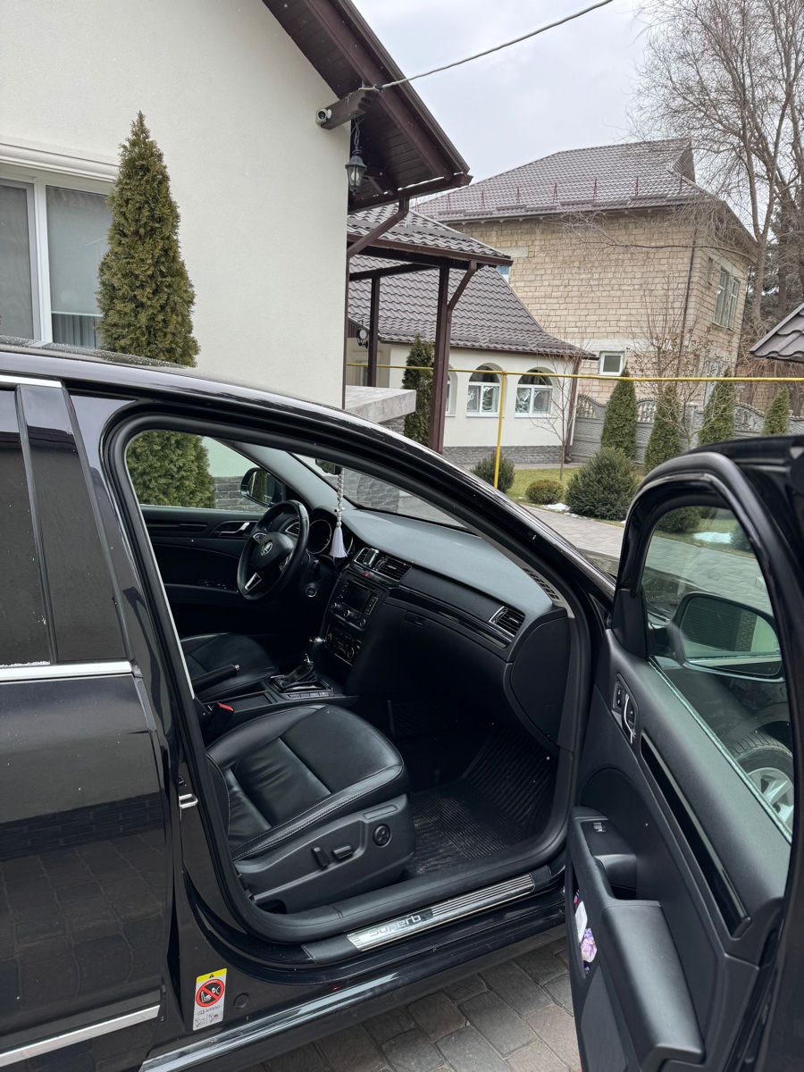Skoda Superb foto 6
