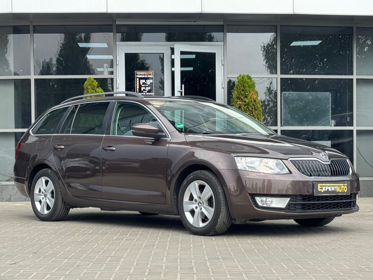 Skoda Octavia — fotografia 3